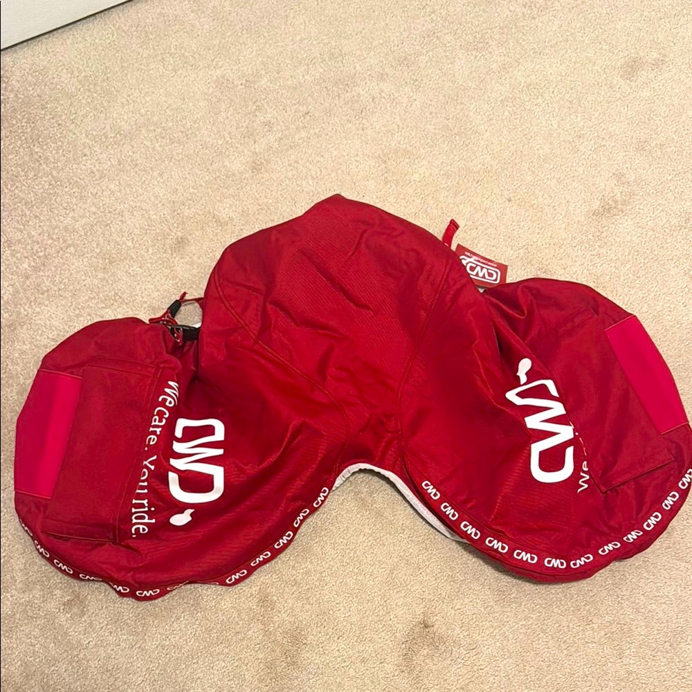 NWT CWD saddle cover